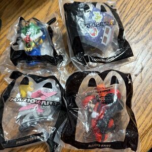 McDonald's Happy Meal Toys 2022 MarioKart Lot of 4 Prices Peach Mario Bowser New